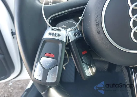 2021 Audi A4 Premium 40 Tfsi Quattro S Tronic z USA, uszkodzony, nr VIN WAUABAF48MA043836